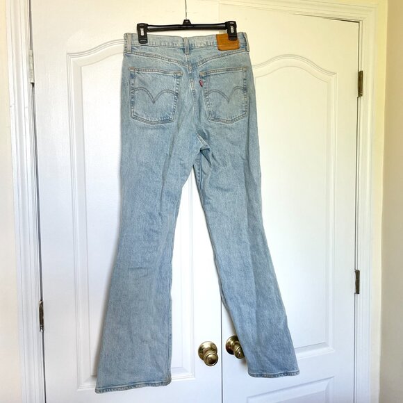 Levi's Light Wash Ribcage Flare Jeans 29 - Picture 6 of 7